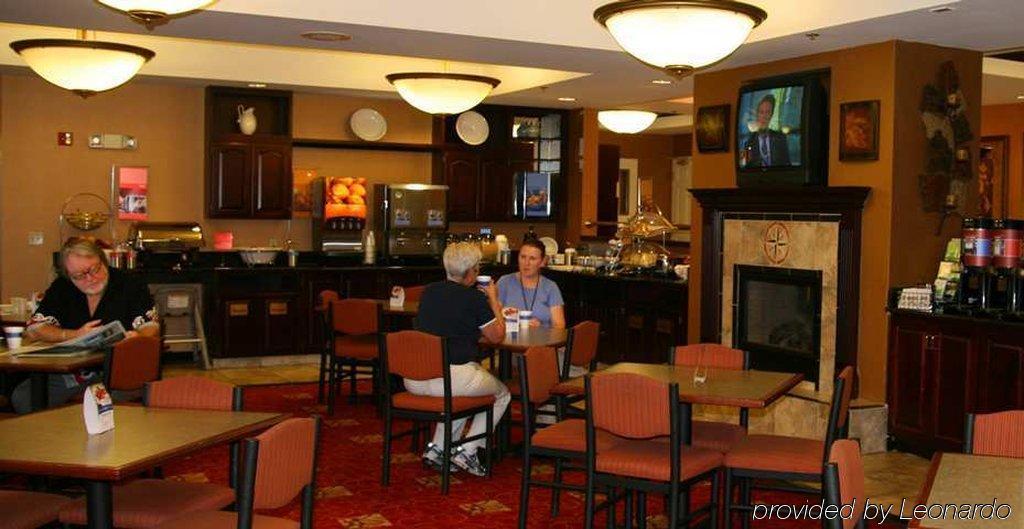 Hampton Inn Minneapolis Northwest Мейпл-Ґров Ресторан фото